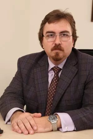 tyutyunnik300.jpg